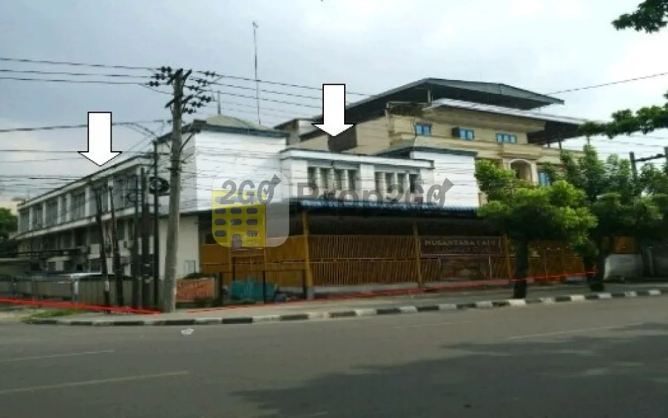 Dijual Gedung /Rumah Kost 3 Lantai Jl.Gajah Mada Medan