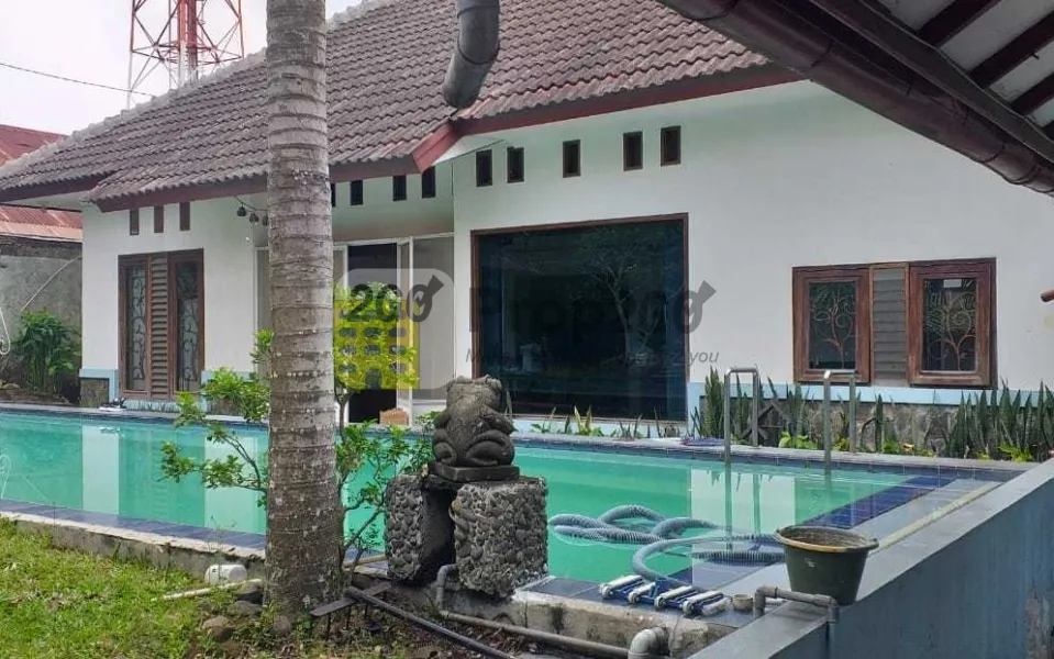 Dijual Rumah Vila Jl.Karya Tani,Medan Johor Furnished