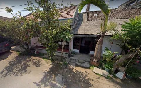 Rumah Jalan Kawi Tengah Kota Blitar -R-0281