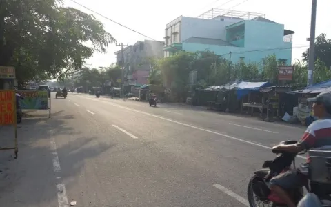 Tanah Jalan Denai Siap Bangun