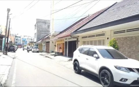 Jual Rumah Jl.Samosir,Medan Full Karaoke SoundSystem(R-0300)