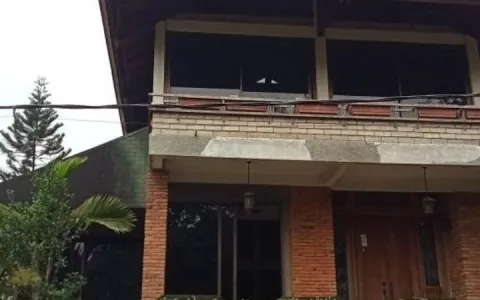 Dijual Rumah Jl. H.Mustofa,Depok,Jawa Barat -R-0321