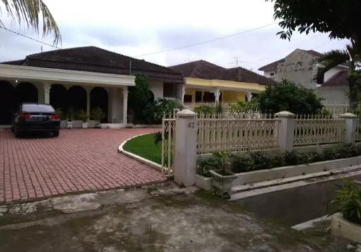 Dijual Rumah ada kamar kost Jl. Sampul Medan -R-0313