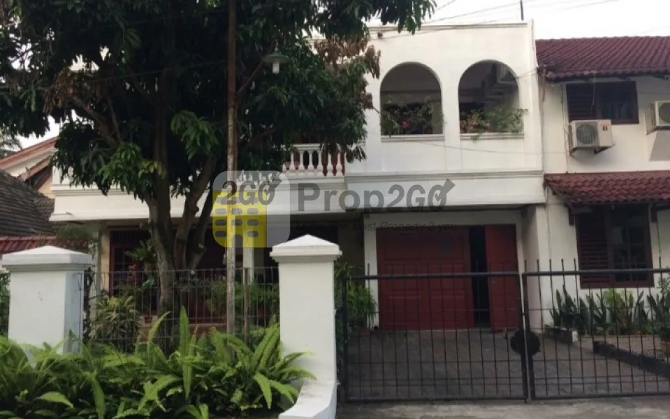 Dijual Rumah 2 Lantai Jl.Sei Batang Serangan A Medan-R-0315