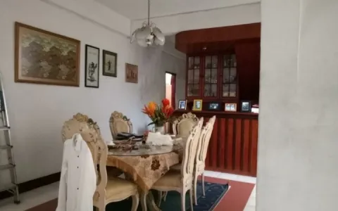 Dijual Rumah 2 Lantai Jl.Sei Batang Serangan A Medan-R-0315