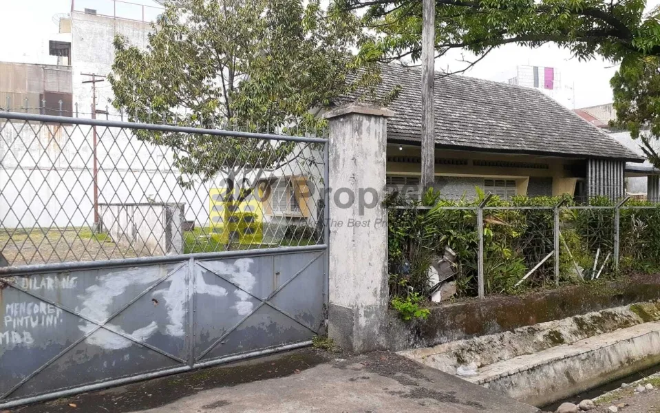 Dijual Tanah & Rumah Jl. Mojopahit, Medan sebalah RS