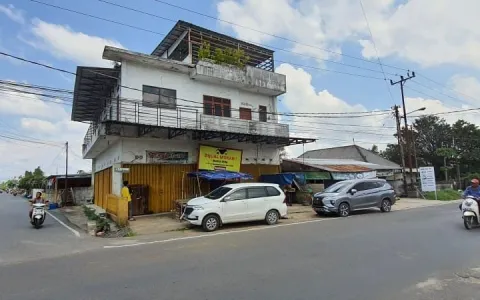 Sewa & Jual Ruko Gandeng 3 siap huni Jl. Yos Sudarso,Pangkal Pinang, RK-0338