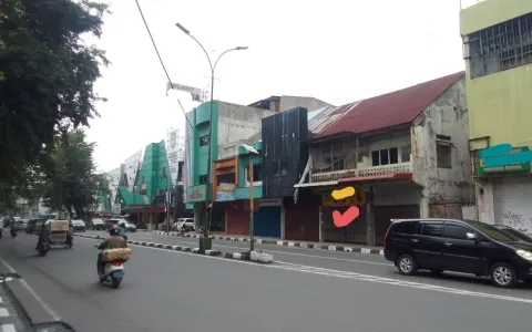 Dijual Ruko siap huni Jl. Sisingamangaraja, Medan RK-0339