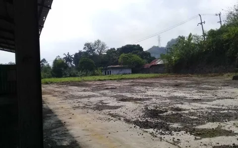 Tanah pagarkeliling Jl.Pelabuhan II,km19,9 Sukabumi,Jawa barat