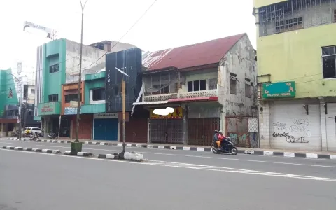 Dijual Ruko siap huni Jl. Sisingamangaraja, Medan RK-0339