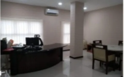 Dijual Rumah siap huni eks. kantor, Jl. Juanda, Medan -R-0372