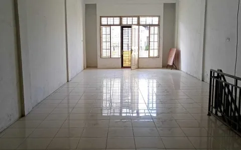 Dijual Ruko Jl.Royal Cemara Asri Siap Huni -RK-0242