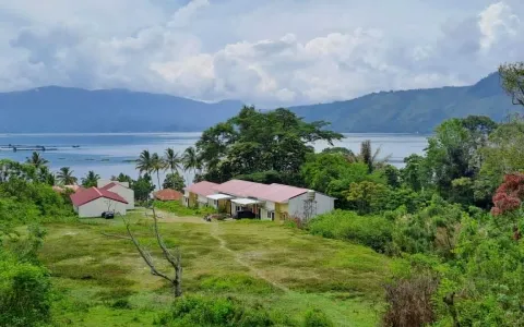 Dijual Rumah Vila dekat Toba Beach, Samosir