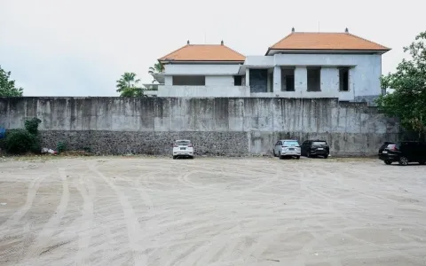 Dijual Tanah Beachfront di Pantai Jerman, Kuta, Bali