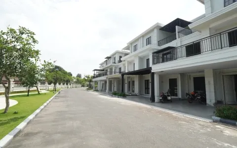 Dijual Rumah Full Furnish Komplek Jewel Park Blok C, Medan