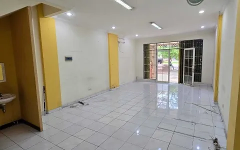 Ruko siap huni Jln Manyar Permai Raya Blok C, Jakarta