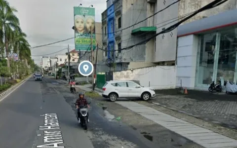 Dijual Gedung (Ruang Usaha) siap pakai Jl.T. Amir Hamzah, Sei Agul,Medan