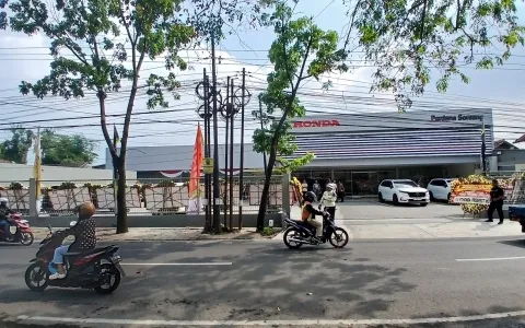 Dijual Ruko   klinik Jl. Terusan Kopo, Soreang, Bandung Jawa Barat