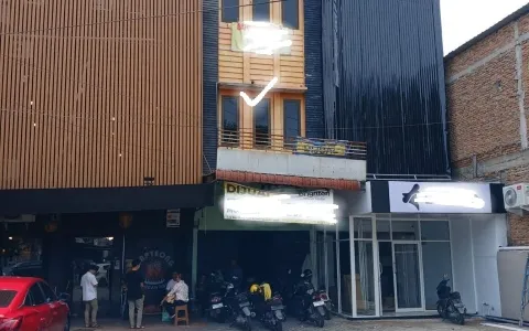 Dijual Ruko siap huni Jl Setia Budi, dekat titi bobrok, Medan Sunggal