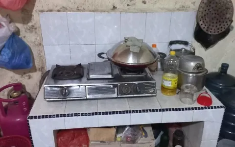 Dijual Ruko siap huni Jl. Jenderal Ahmad Yani,  Binjai