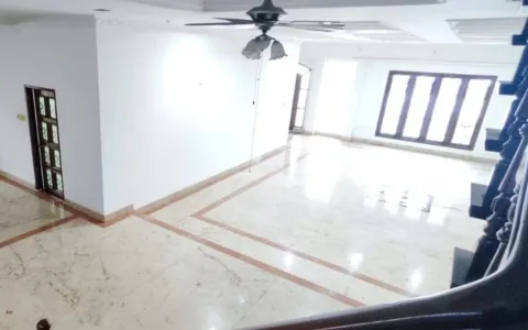 Disewa Rumah Siap Huni Jl. Samanhudi, Medan