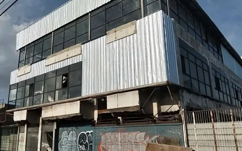 Disewa Gedung (ruang usaha) Jl. Proklamasi, Karawaci, Tangerang, Banten.
