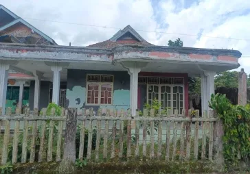 Dijual Murah Rumah Tua Jl.Purwodadi, Curup Sel,Rejang Lebong,Bengkulu