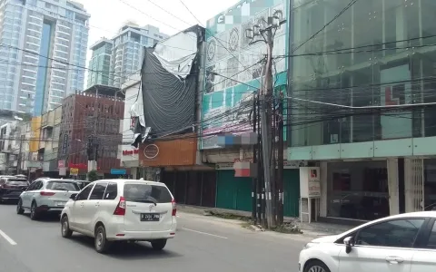 Disewa Ruko Gandeng siap huni JL. Zainul Arifin, Medan Petisah