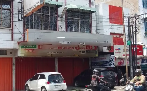 Disewa Ruko Gandeng siap huni Jl. Sutrisno, Medan Kota