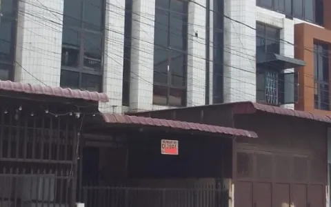 Dijual Ruko Siap Huni Jl. Sikambing, Sekip, Medan
