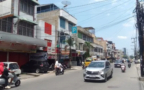 Disewa Ruko Gandeng siap huni Jl. Sutrisno, Medan Kota