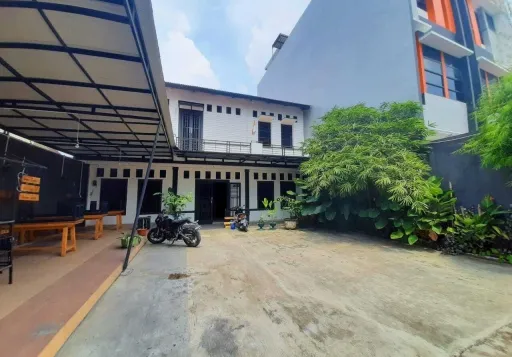 Dijual Rumah (Ruang Usaha) Jl. Menteng Raya, Medan Denai