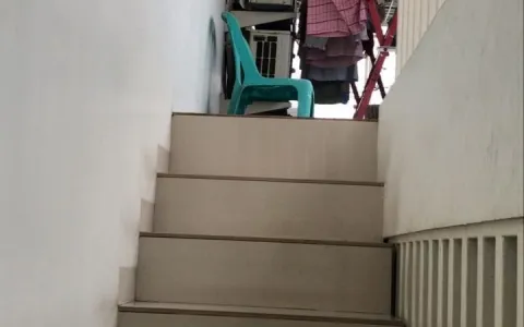 Di Jual Rumah Siap Huni jalan Tuasan Komplek Garden(depan chicken crush)