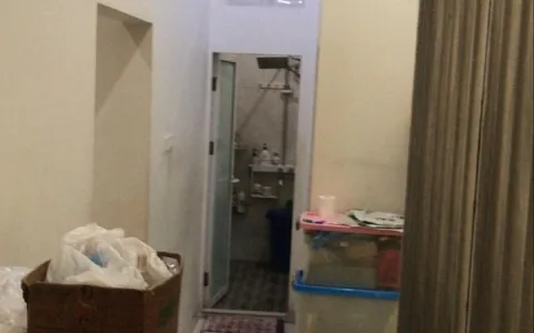 Di Jual Rumah Siap Huni jalan Tuasan Komplek Garden(depan chicken crush)