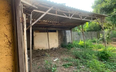 Di Jual Gudang dan Toko Siap Huni Jl. Syeh Jangkung Pati