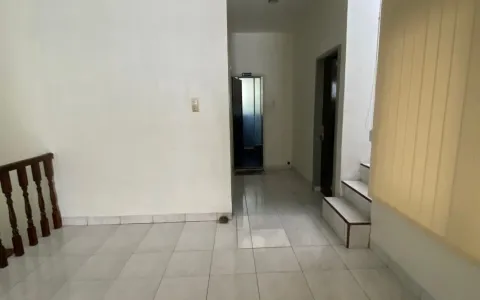 Disewa Rumah Jl.Diponegoro, Medan