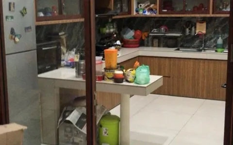 Di Jual Rumah Siap Huni jalan Tuasan Komplek Garden(depan chicken crush)