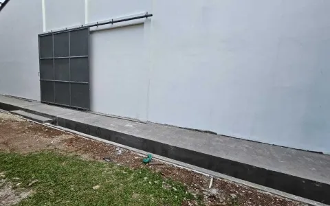 Di sewakan Gudang Jln.Industri Raya 1 blok B Tangerang Banten