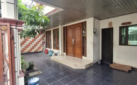 Rumah Griya Inti Sentosa Jln. Griya Kencana Tj. Priok Jakarta Utara