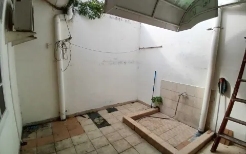 Disewa Rumah Tasbi Jl. Cycas Raya, Asam Kumbang