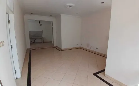Disewa Rumah Tasbi Jl. Cycas Raya, Asam Kumbang