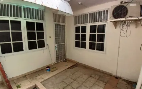 Disewa Rumah Tasbi Jl. Cycas Raya, Asam Kumbang