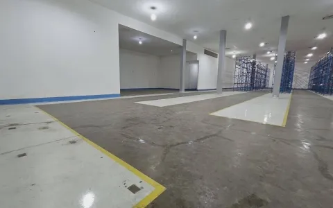Disewa Gudang Jl. Raya sirkuit Sentul, Bogor, Jawa Barat